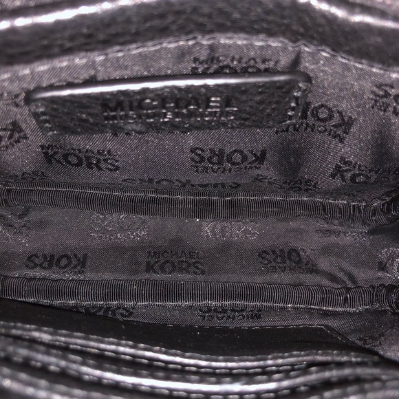 Michael Kors crossbody - Picture 9 of 11